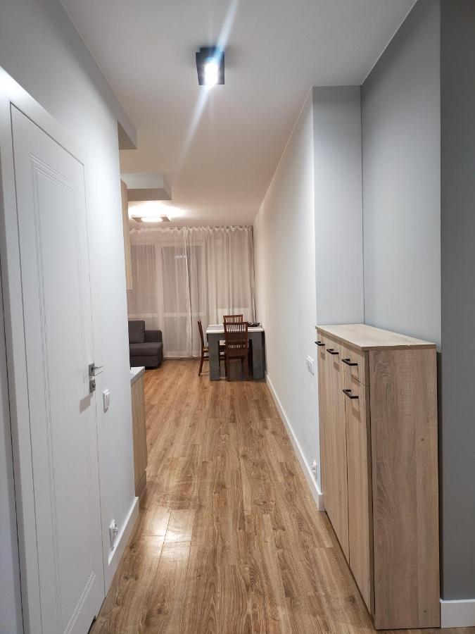 Fajny Apartament Z Parkingiem, Obok Metra. Warsaw Ngoại thất bức ảnh