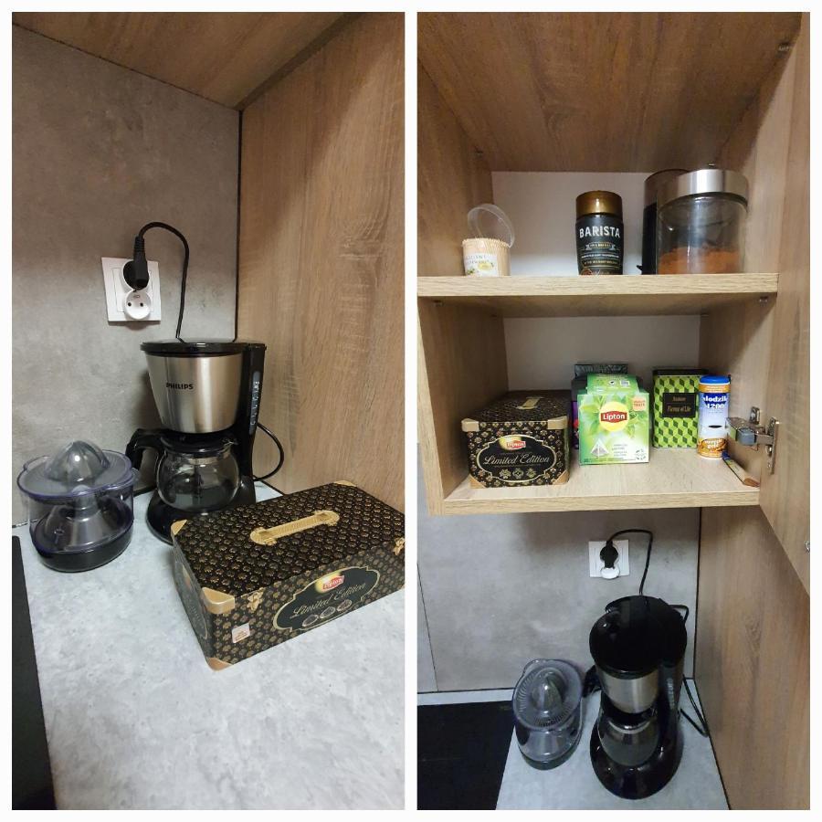 Fajny Apartament Z Parkingiem, Obok Metra. Warsaw Ngoại thất bức ảnh